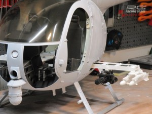 Boeing_AH-6_Waffenträger_montiert_3